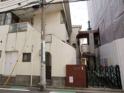 アソカ幼稚園 236m