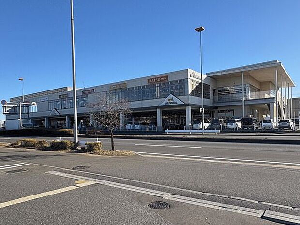 マルエツ 西大宮駅前店(約1,235m)