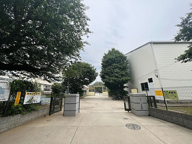 船橋市立八栄小学校（約1,034m）