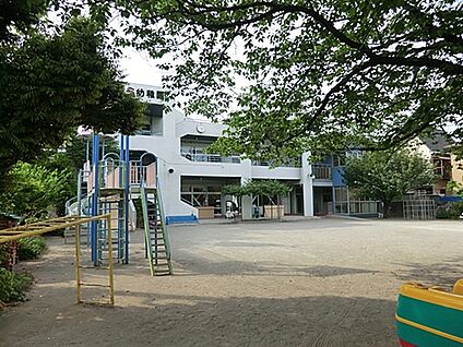 川崎さくら幼稚園 673m
