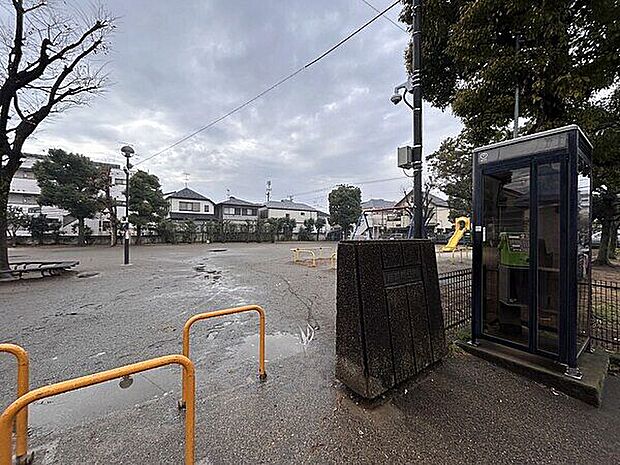 新田南公園（約454m）