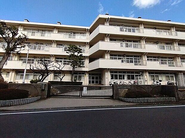横浜市立今宿中学校(約867m)
