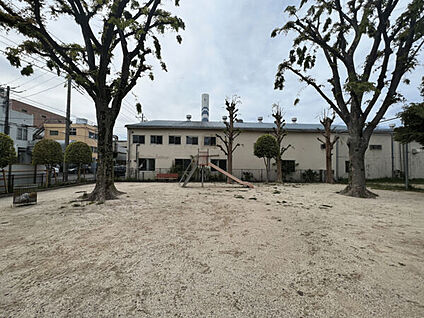 朝日東第2公園 381m