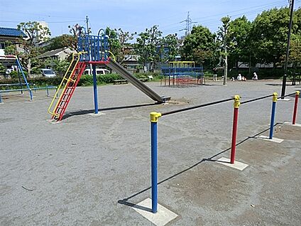 六実第２公園 1448m