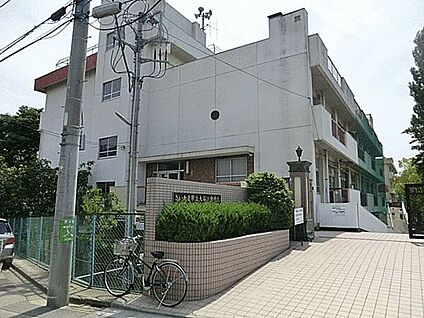 さいたま市立大谷口中学校 1465m