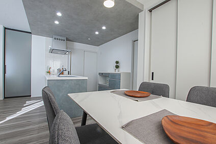 【ダイニング+キッチン】