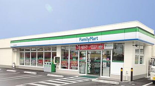 ファミリーマート 杉並下高井戸四丁目店（約518m）