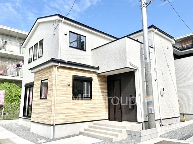 ◆2号棟◆暮らしやすさと居心地の良さにこだわったシンプルで飽きのこないデザイン !