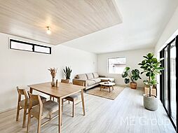 京成松戸線「鎌ヶ谷大仏」駅 バス乗車16分、高野台三丁目バス停下車 徒歩1分