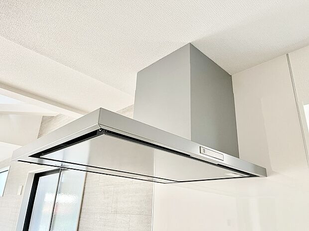 【その他設備(レンジフード)】基本的なお手入れはフィルターのみ!お手入れのしやすさも魅力です。