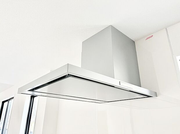 【その他設備(レンジフード)】基本的なお手入れはフィルターのみ！お手入れのしやすさも魅力です。