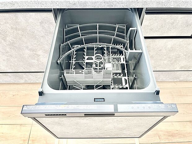 【その他設備(食洗機)】面倒なお片づけは食洗機にお任せ!家事の負担が減って、時間にも気持ちにもゆとりができます。