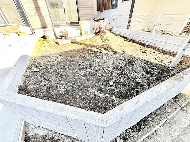 【庭】明るさたっぷりのお庭