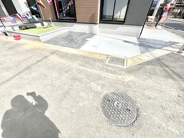 【駐車場】生活に欠かせない駐車スペース。