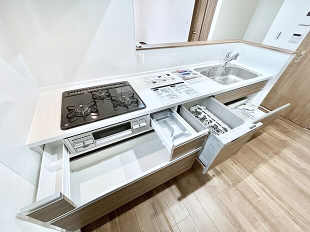 【その他設備(スライド収納)】使いやすさを優先したスライド式収納タイプ!