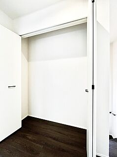 その他設備(2階廊下収納)