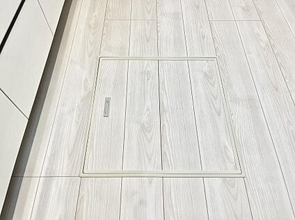 その他設備(床下収納)