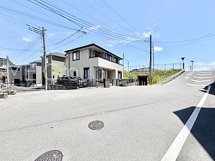 前面道路含む現地写真