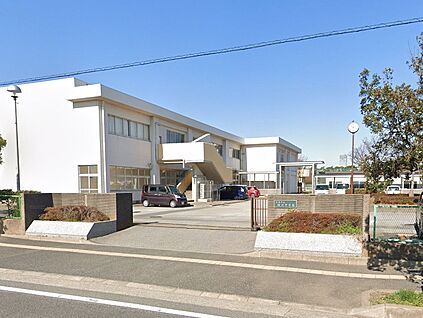 千葉市立磯辺中学校 548m
