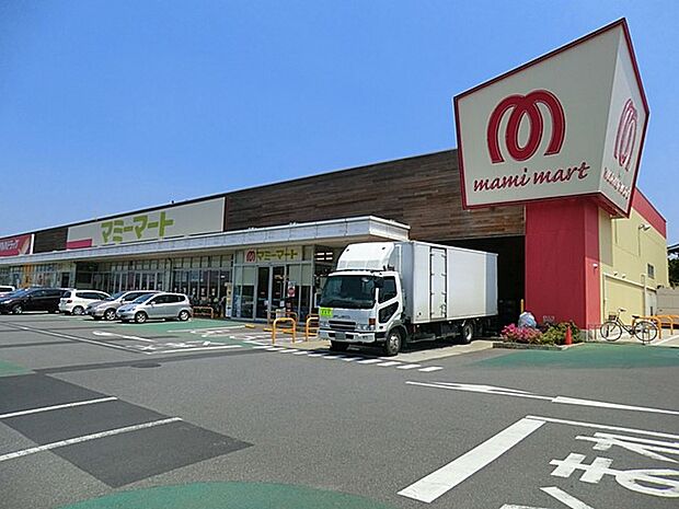 マミーマート誉田店(約650m)