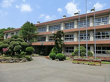 千葉市立加曽利中学校 800m