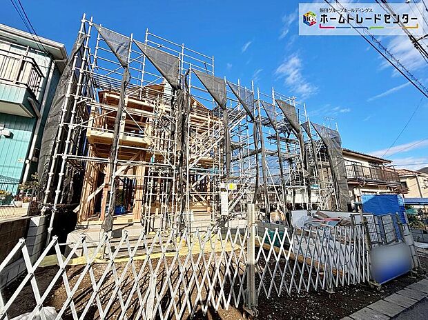 八王子市散田町2丁目、全2棟のご案内を開始致しました！洗練されたデザインのお洒落なお住まいです。カースペースも並列2台分ございます！Jr中央線「西八王子」駅が最寄りなので、新宿へのアクセスもスムーズ♪