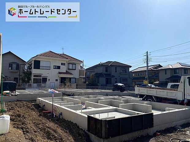 ☆京王線「百草園」駅まで徒歩6分の駅チカ物件☆南向きの明るいお住まい♪
お買い物施設が徒歩圏内にあるので、毎日のお買い物に便利な住環境です◎
駐車スペースも確保しました！