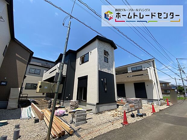☆一戸建ての大きなメリットは、「自分の土地」を自由に使えること。好きなペットとの暮らし、ガーデニングやDIY、車やバイクの手入れなど様々な趣味を楽しめます♪
