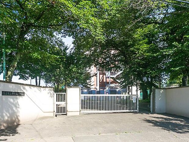 国立市立国立第三中学校（約1,200m）