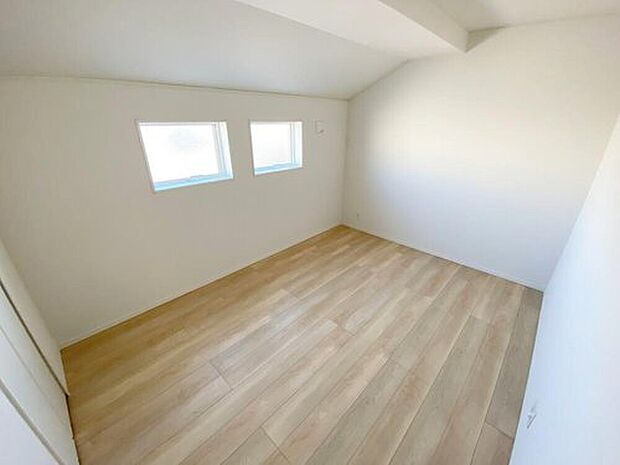 【☆Room☆】住まう方でカスタマイズしていただけるシンプルなデザインの内装。ご自身で素敵な空間を創り上げられます。