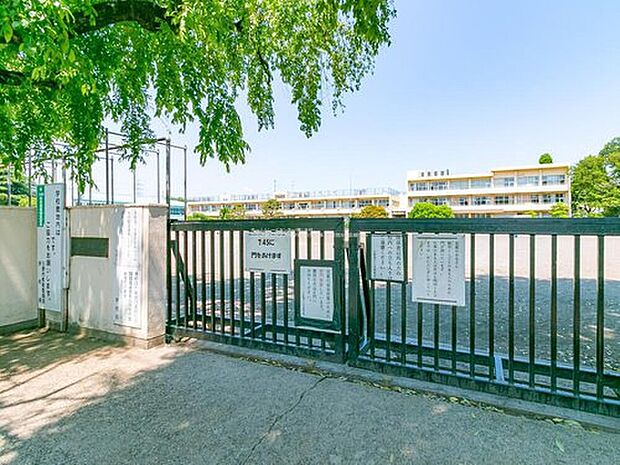 日野市立日野第六小学校（約160m）