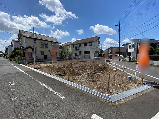 【現地外観写真】☆土日のご予約はもちろん、平日やお仕事終わりの時間に合わせて夜間のご案内も実施しています。まずはお客様のご都合やご希望をお聞かせください♪お問い合わせをお待ちしています!