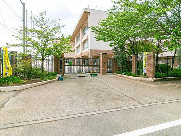 日野市立平山小学校（約1,000m）