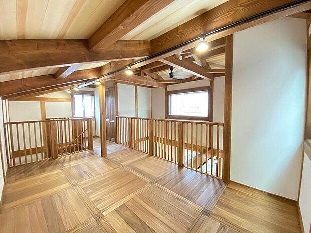 【リビング以外の居室】住まい購入では、広さやプランなどさまざまな希望や条件があるもの。そのなかで、お子さまが健やかに成長できる家かどうかも重視したいところですよね♪