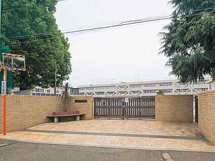 立川市立第五小学校 900m(徒歩12分)