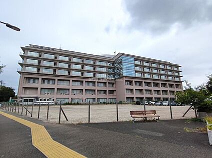 日野市立病院 1800ｍ(徒歩23分、車で5分)