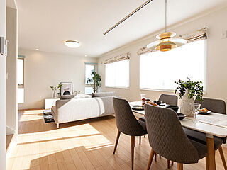 ようこそ、TAKIHOUSEの女性にやさしい自然素材の家へ ブランピュール宿河原　全12棟 その他