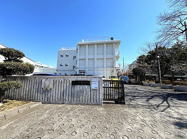 みたけ台中学校(約650m)