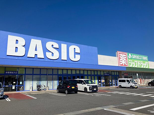 ベーシック一身田店(約1,000m)