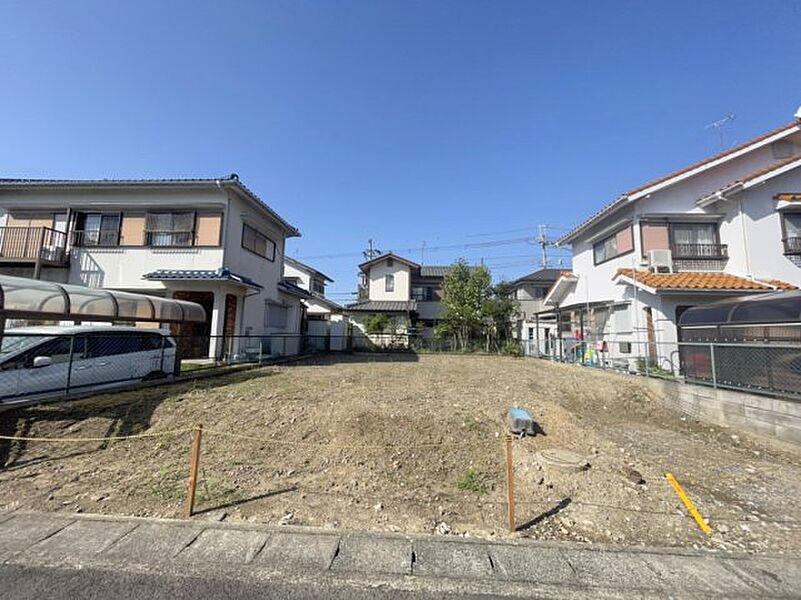 現在建築中！落ち着いた街並みで新生活を始めることが出来そう！周辺の物件も併せてご紹介させて頂きます！