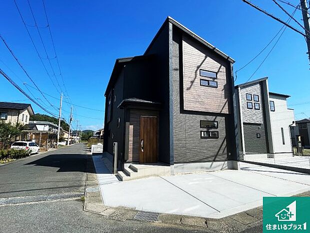 安心の10年保証!外観を美しく保ち、雨水で汚れを落とします!気になることがありましたら、お気軽にお問い合わせください!