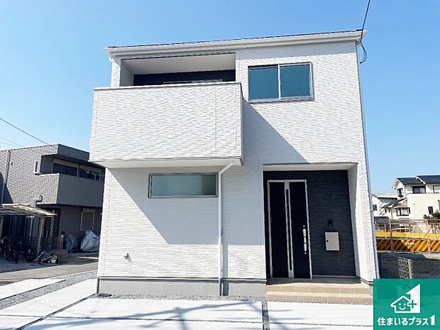 安心の10年保証！外観を美しく保ち、雨水で汚れを落とします！気になることがありましたら、お気軽にお問い合わせください！