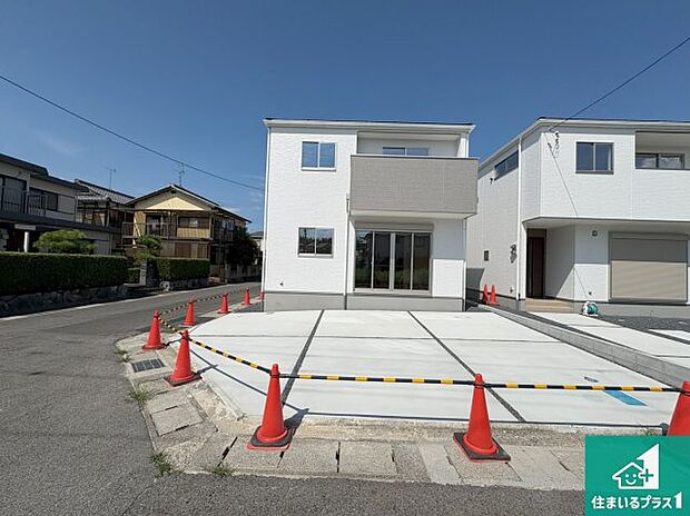 【外観】安心の10年保証！外観を美しく保ち、雨水で汚れを落とします！気になることがありましたら、お気軽にお問い合わせください！