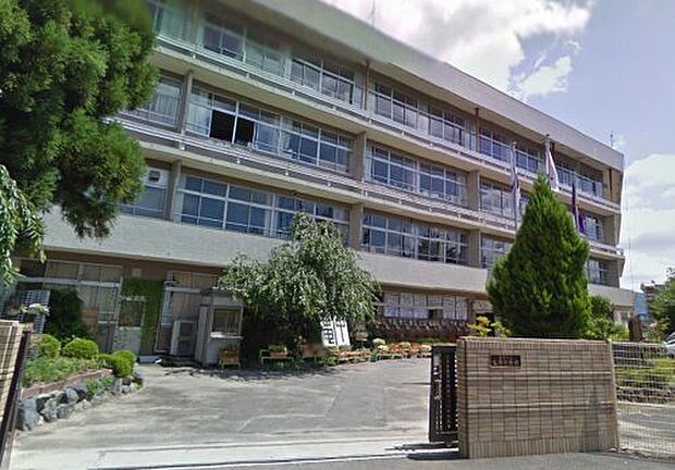 亀岡市立亀岡小学校