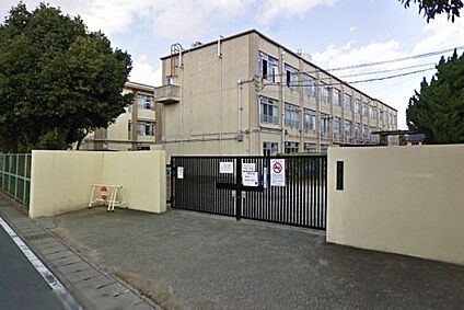 京都市立桂川小学校 徒歩744m