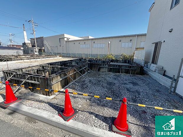 現在建築中!落ち着いた街並みで新生活を始めることが出来そう!周辺の物件も併せてご紹介させて頂きます!