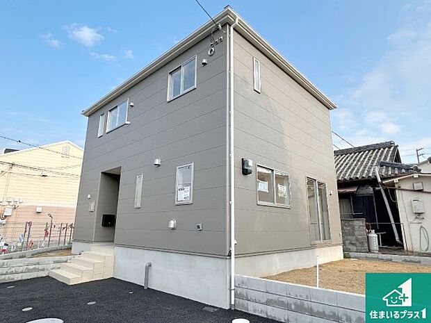 安心の10年保証!外観を美しく保ち、雨水で汚れを落とします!気になることがありましたら、お気軽にお問い合わせください!