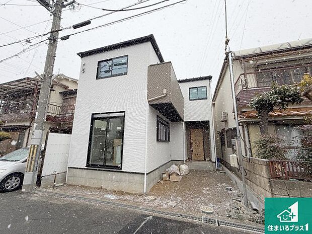 現在はこんな感じです。完成までが待ち遠しいですね。