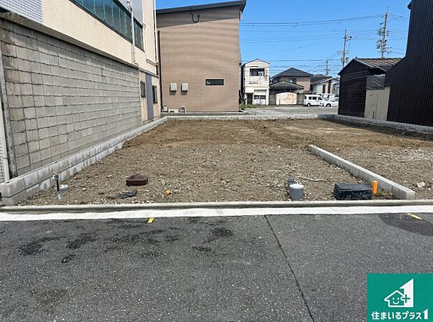 現在建築中!落ち着いた街並みで新生活を始めることが出来そう!周辺の物件も併せてご紹介させて頂きます!