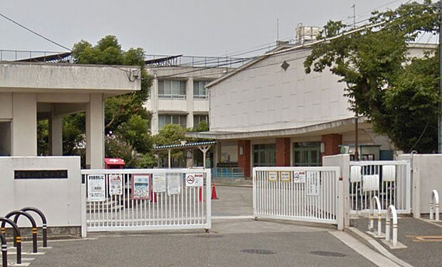 堺市立八下西小学校（約500m）